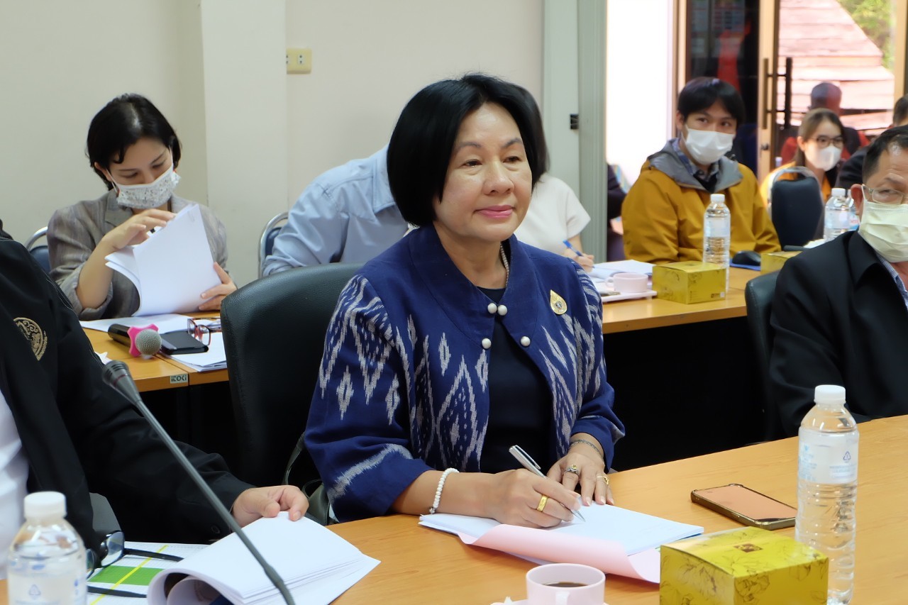 title - ผู้ตรวจราชการกรม สำนักงานการปฏิรูปที่ดินเพื่อเกษตรกรรม (ส.ป.ก.) เป็นประธานการประชุมหารือแนวทางการขออนุญาตใช้ประโยชน์ที่ดินในเขตปฏิรูปที่ดินเพื่อดำเนินโครงการก่อสร้างทางรถไฟ สายบ้านไผ่-มหาสารคาม-ร้อยเอ็ด-มุกดาหาร-นครพนม ณ ห้องประชุมสำนักงานการปฏิรูปที่ดินจังหวัดขอนแก่น (ส.ป.ก.ขอนแก่น)
